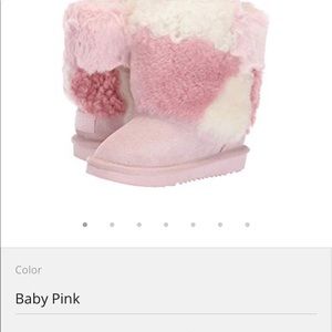 Youth uggs size 6 will fit an adult size 8